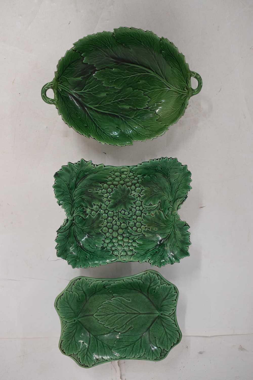 Large quantity of 19th century Majolica 'Cabbage Ware', etc - Image 12 of 15