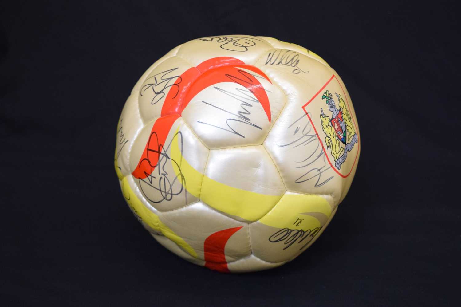 Bristol City Football Club autographed football, possibly 2012/2013 season - Bild 3 aus 7