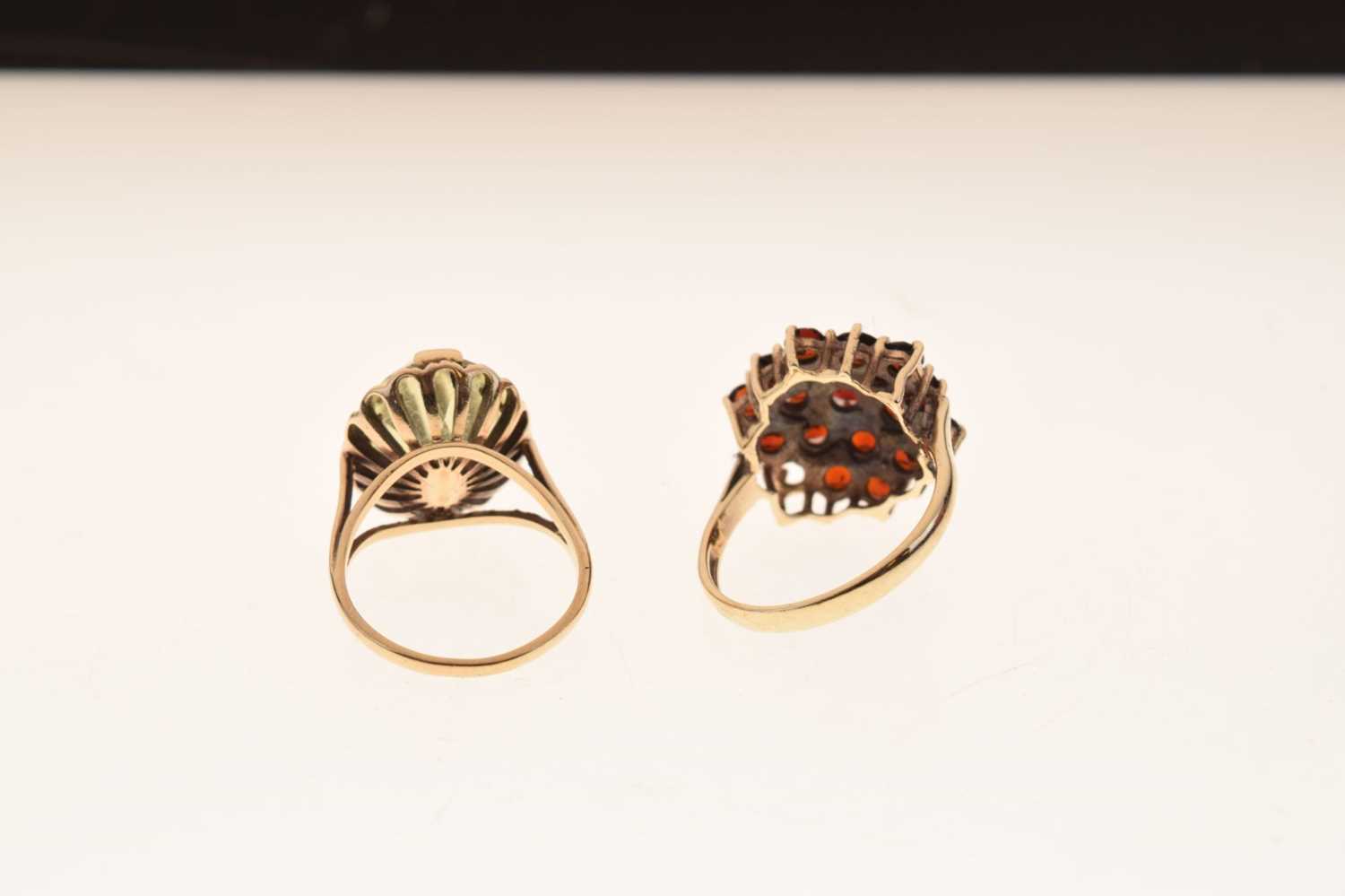 Two 1970s period dress rings - Image 5 of 9