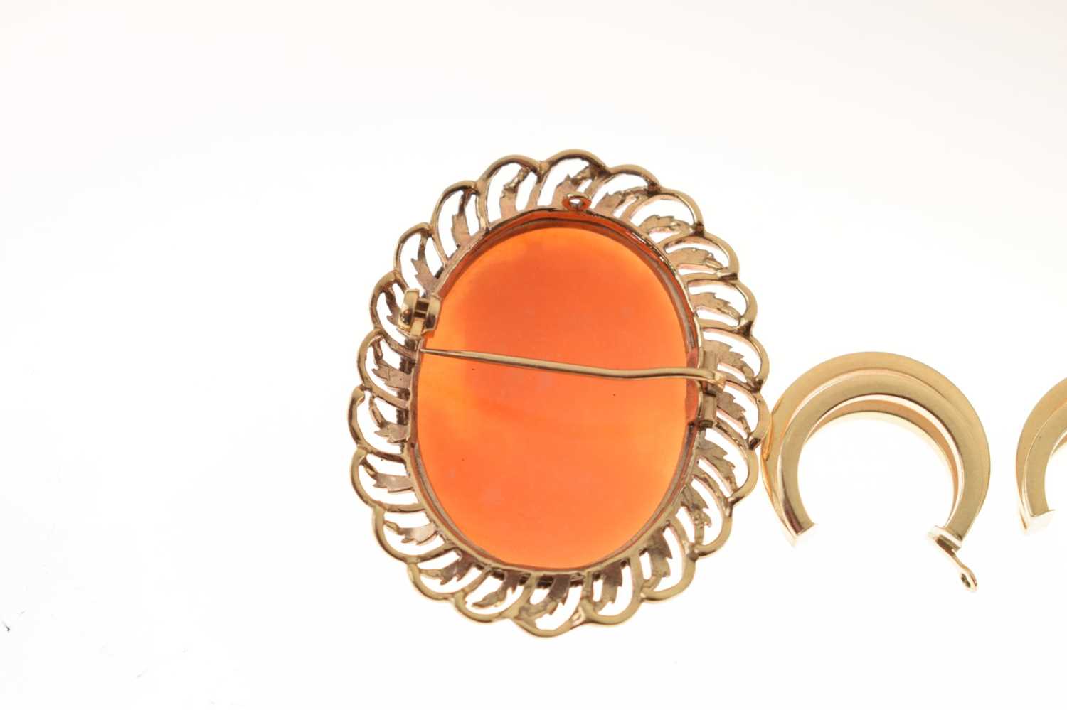 9ct gold cameo brooch and sundry gold jewellery - Image 4 of 8