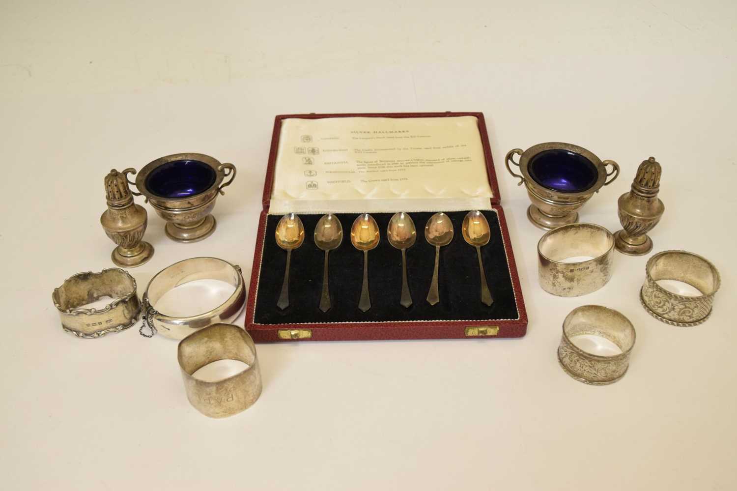 Silver teaspoons (cased), napkin rings, cruet, etc. - Image 2 of 12