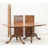 Reproduction oak twin pillar extending dining table