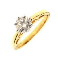 18ct gold solitaire diamond ring