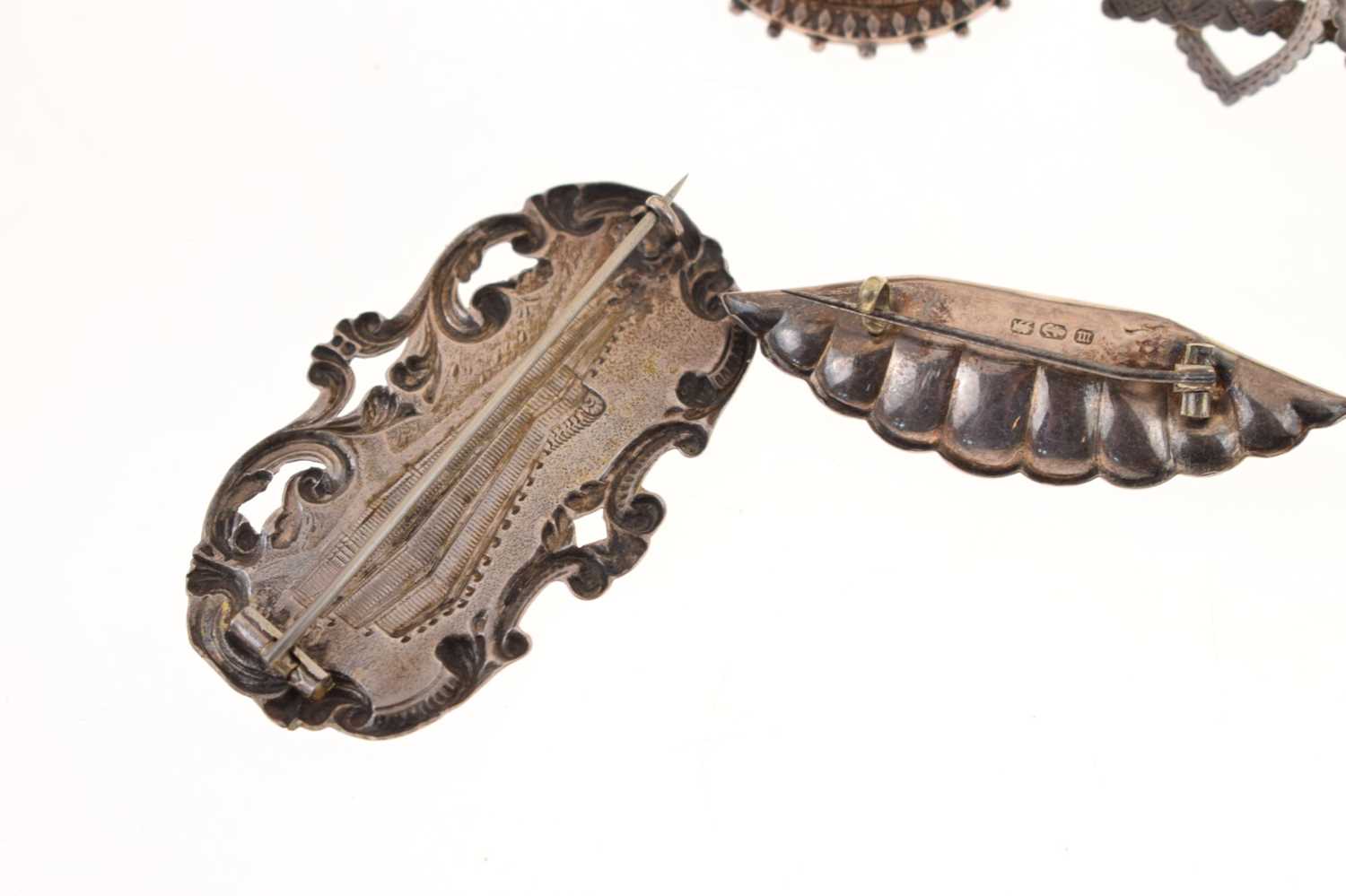 Five late 19th century silver brooches - Image 3 of 8