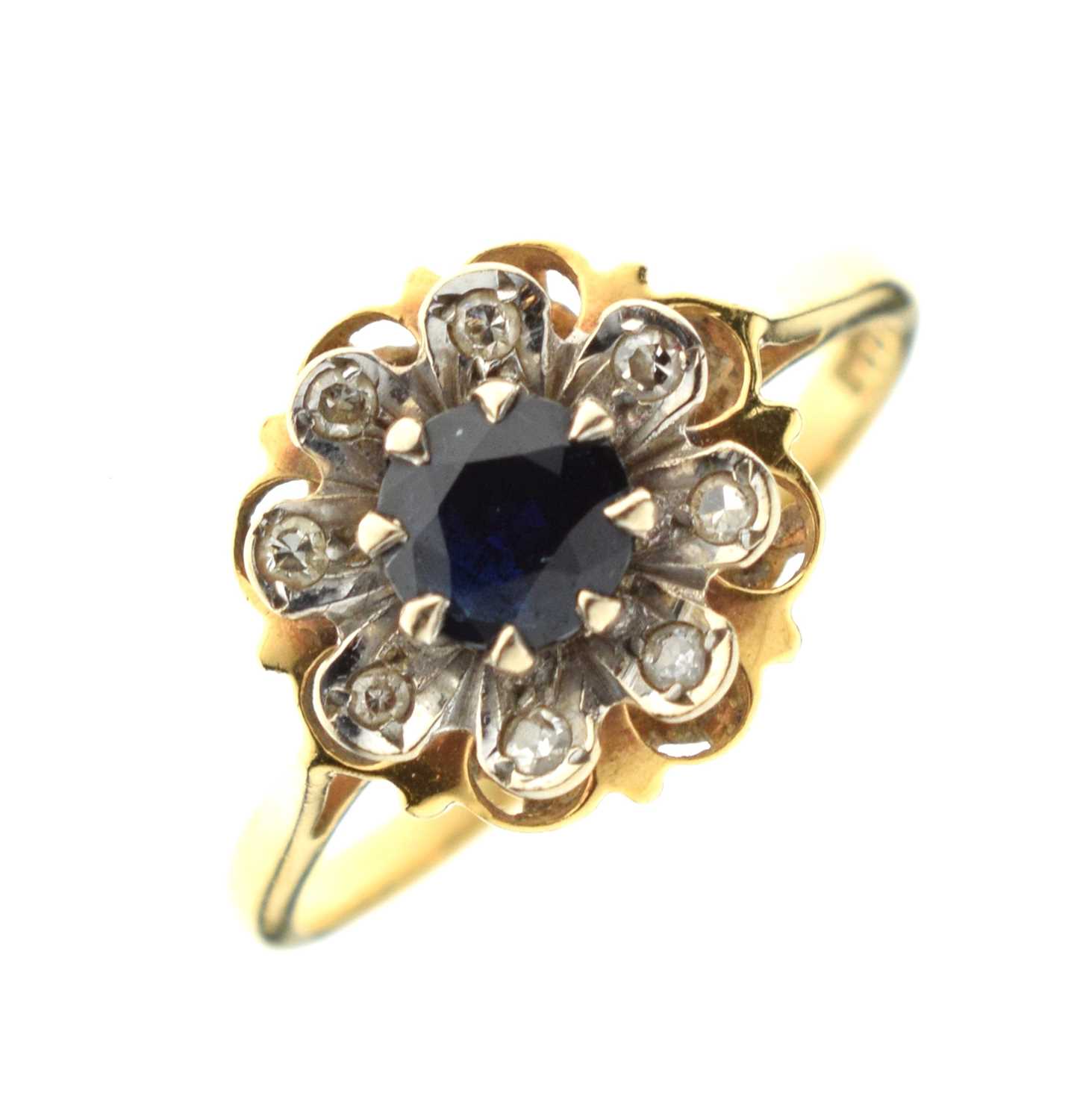 1970s sapphire and diamond 18ct gold flower head cluster ring