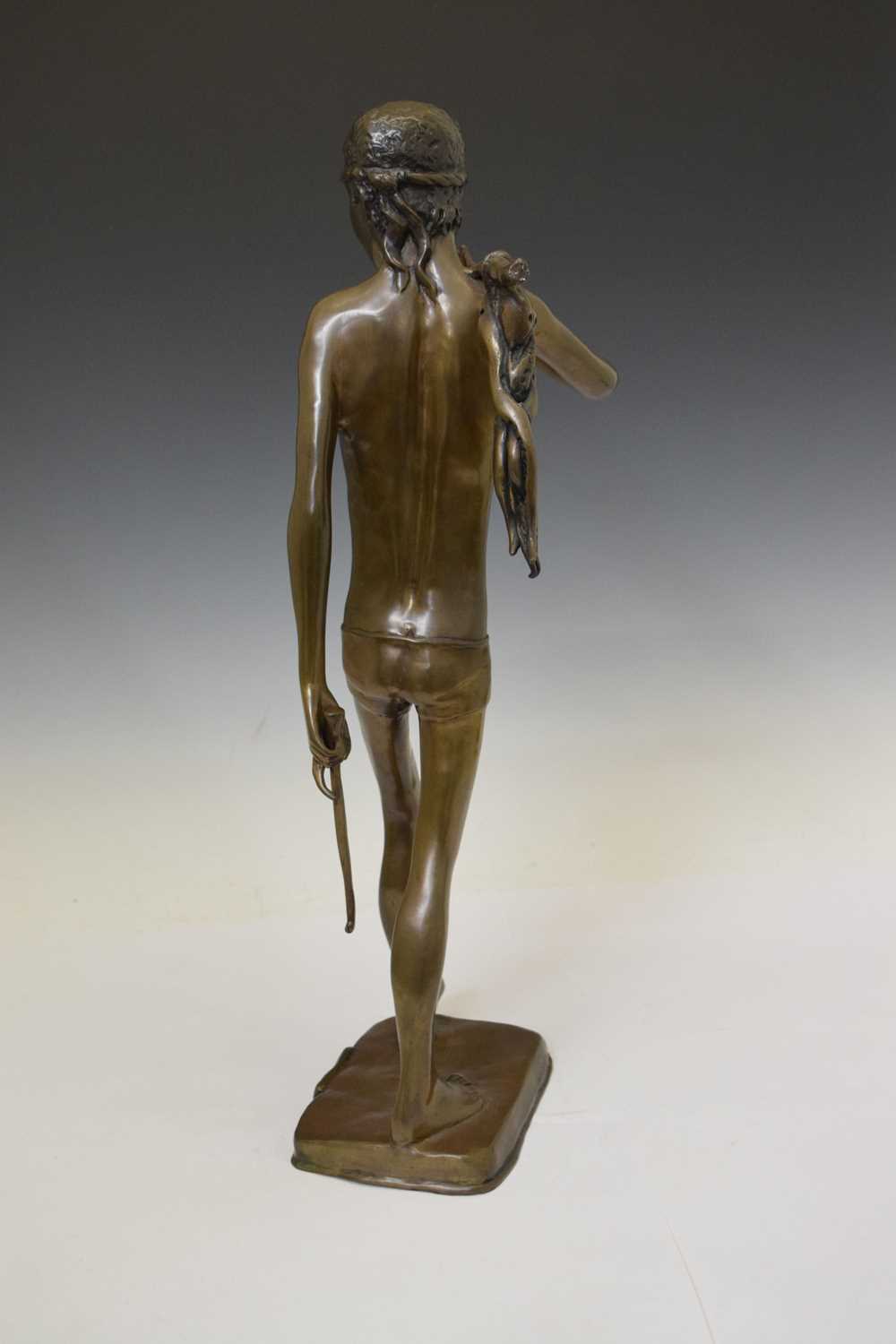 Modern bronze figure of a hunting tribesman - Image 8 of 9