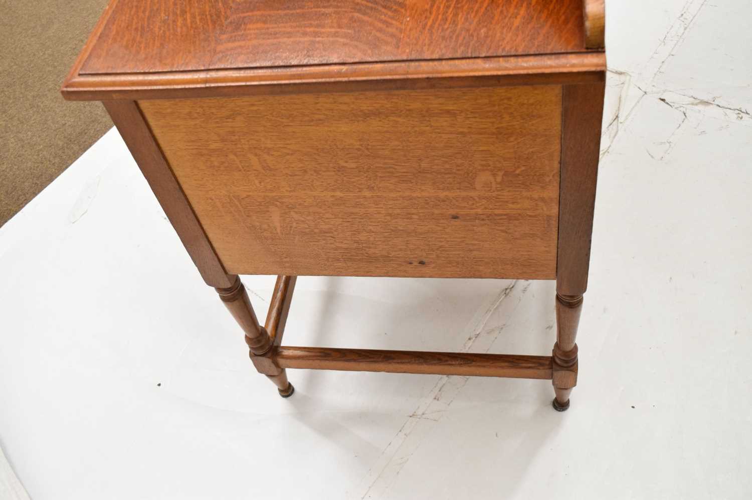 Early 20th century small oak desk - Image 10 of 10