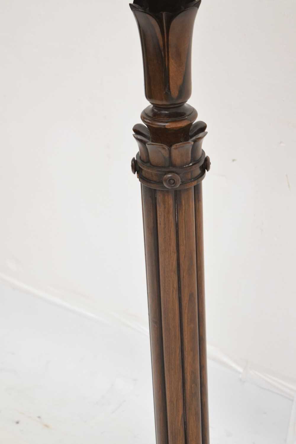 Victorian rosewood plant stand/torchère - Image 5 of 8