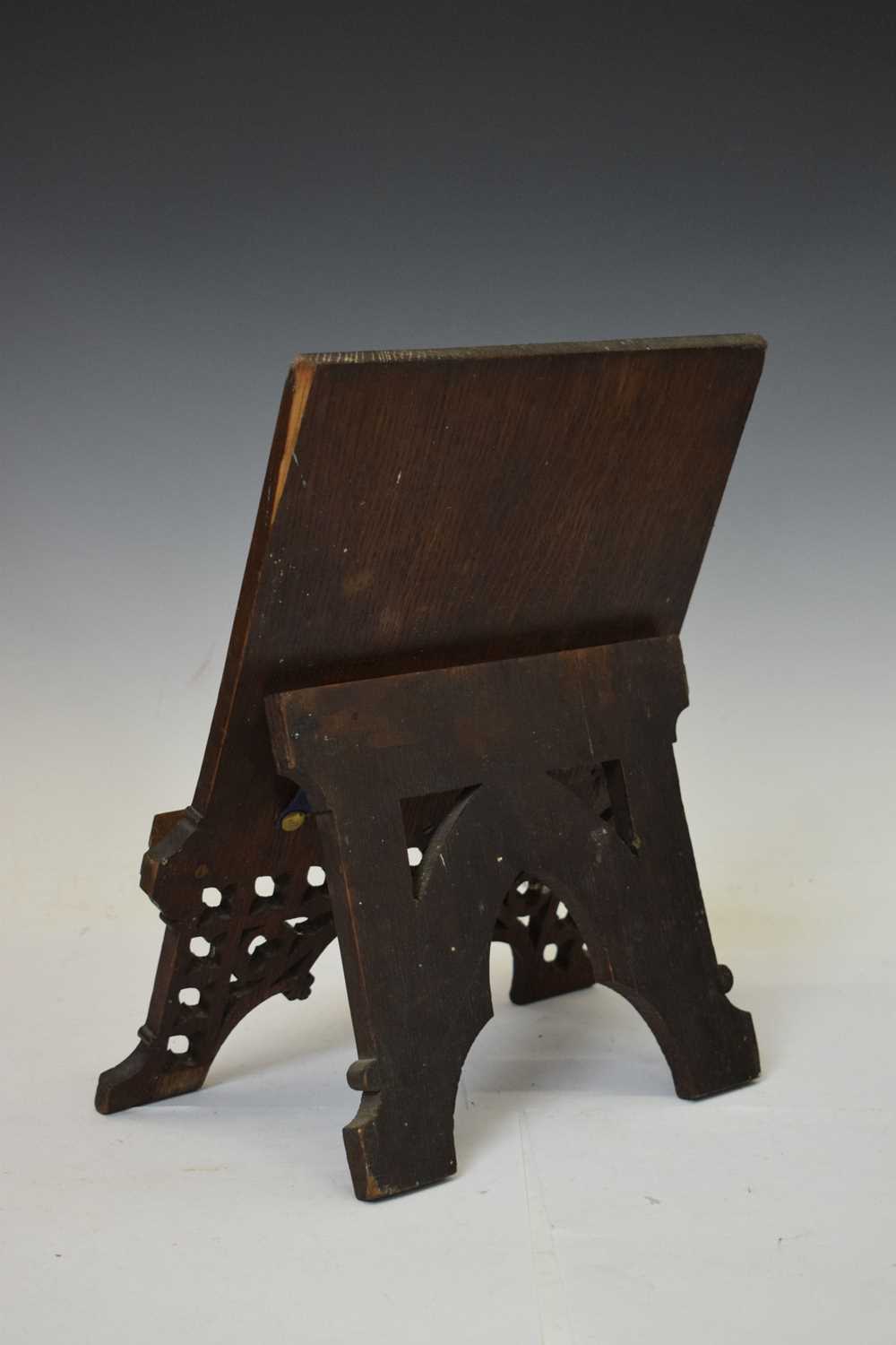 Victorian Gothic revival oak table top reading stand - Image 7 of 8
