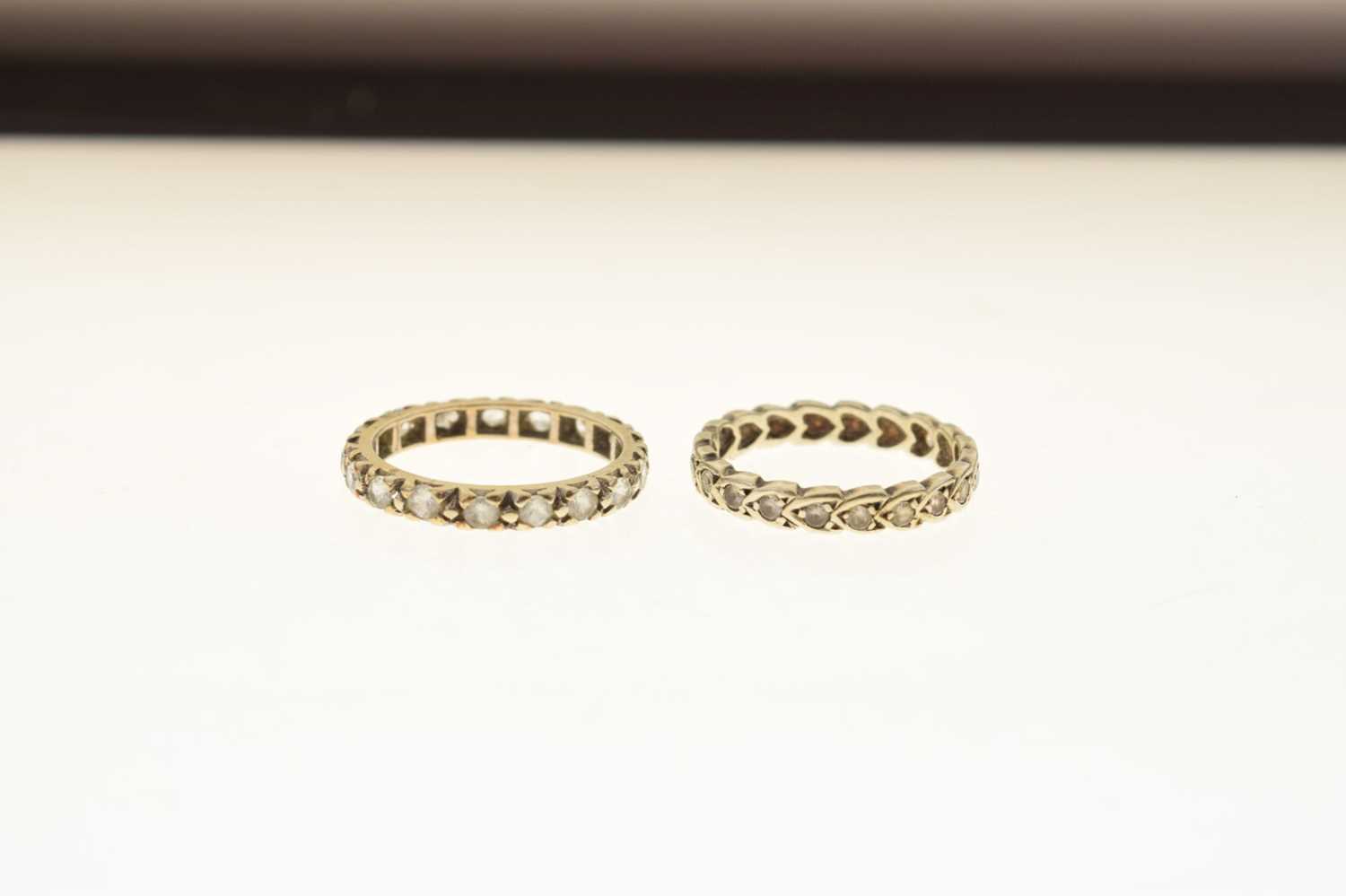 Two 9ct white gold eternity rings - Image 5 of 5