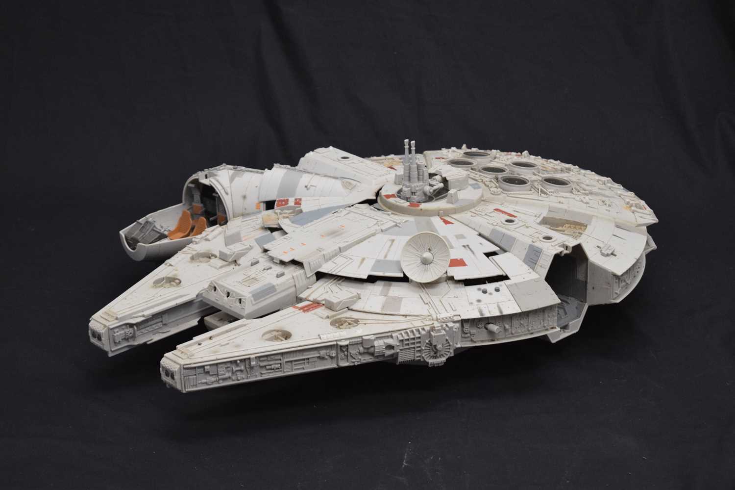 Star Wars - Large 'Millennium Falcon' playset and a large quantity of action figures - Image 8 of 8