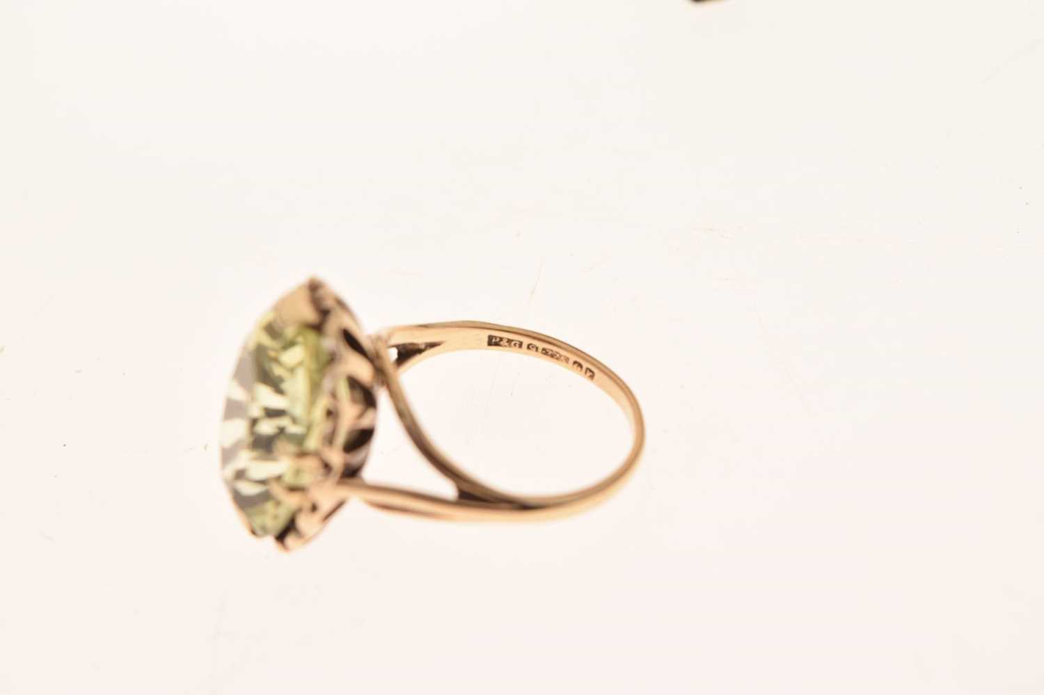 Two 1970s period dress rings - Image 6 of 9