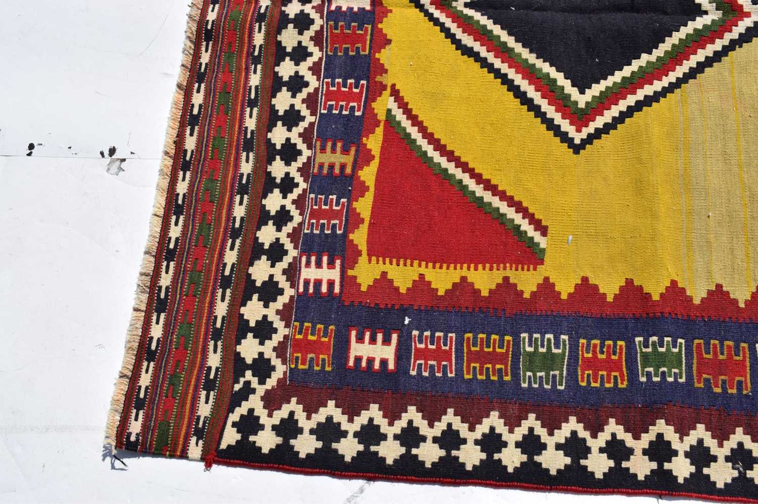 South West Persian Qashgai Kilim - Image 4 of 10