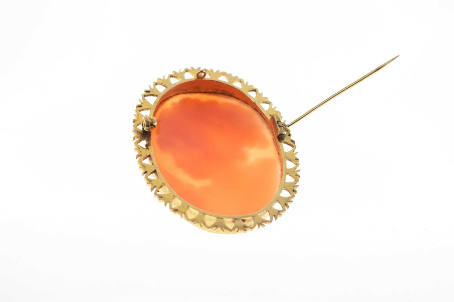 Modern 9ct gold cameo brooch - Image 6 of 7