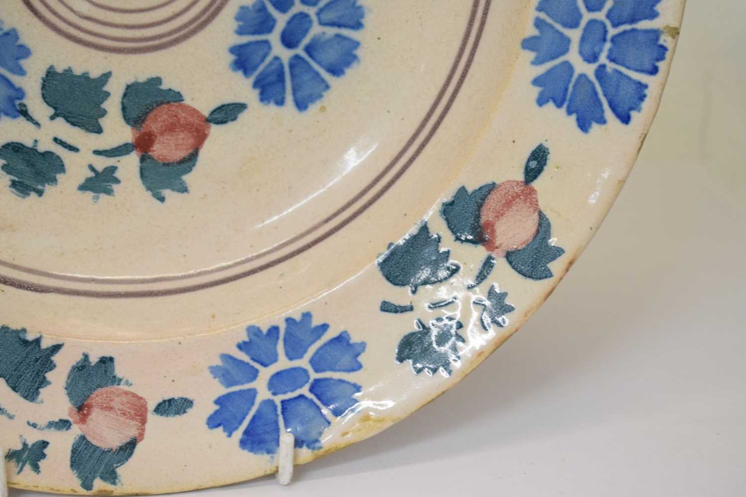 Two 19th century dishes - Image 6 of 11