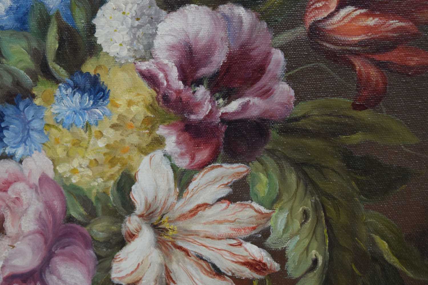 20th century oil on canvas - Still life with flowers - Image 5 of 9