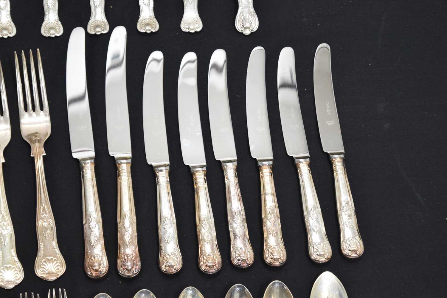 Quantity of silver-plated Kings pattern cutlery - Image 7 of 15