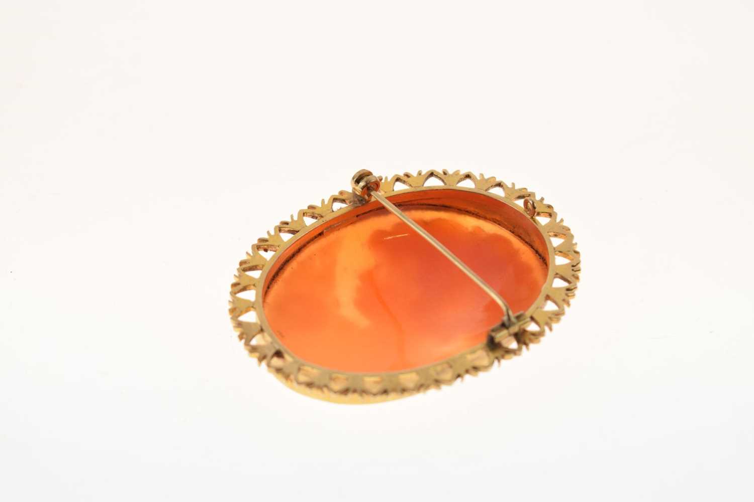 Modern 9ct gold cameo brooch - Image 5 of 7