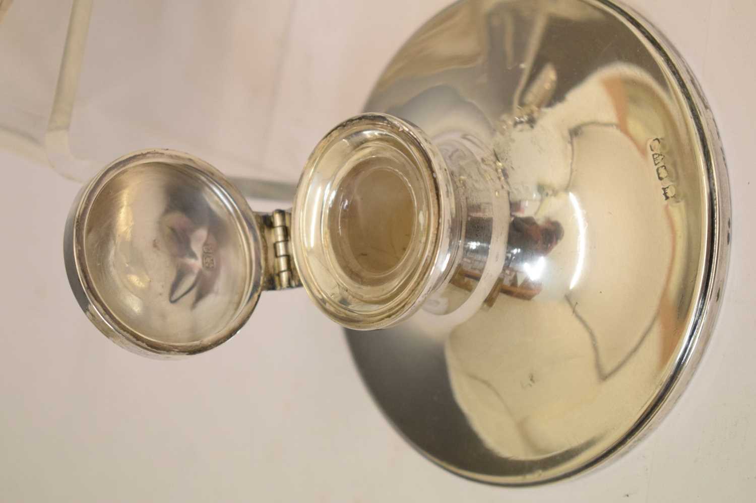 Elizabeth II silver cream jug and twin handled sugar bowl, etc - Image 3 of 11