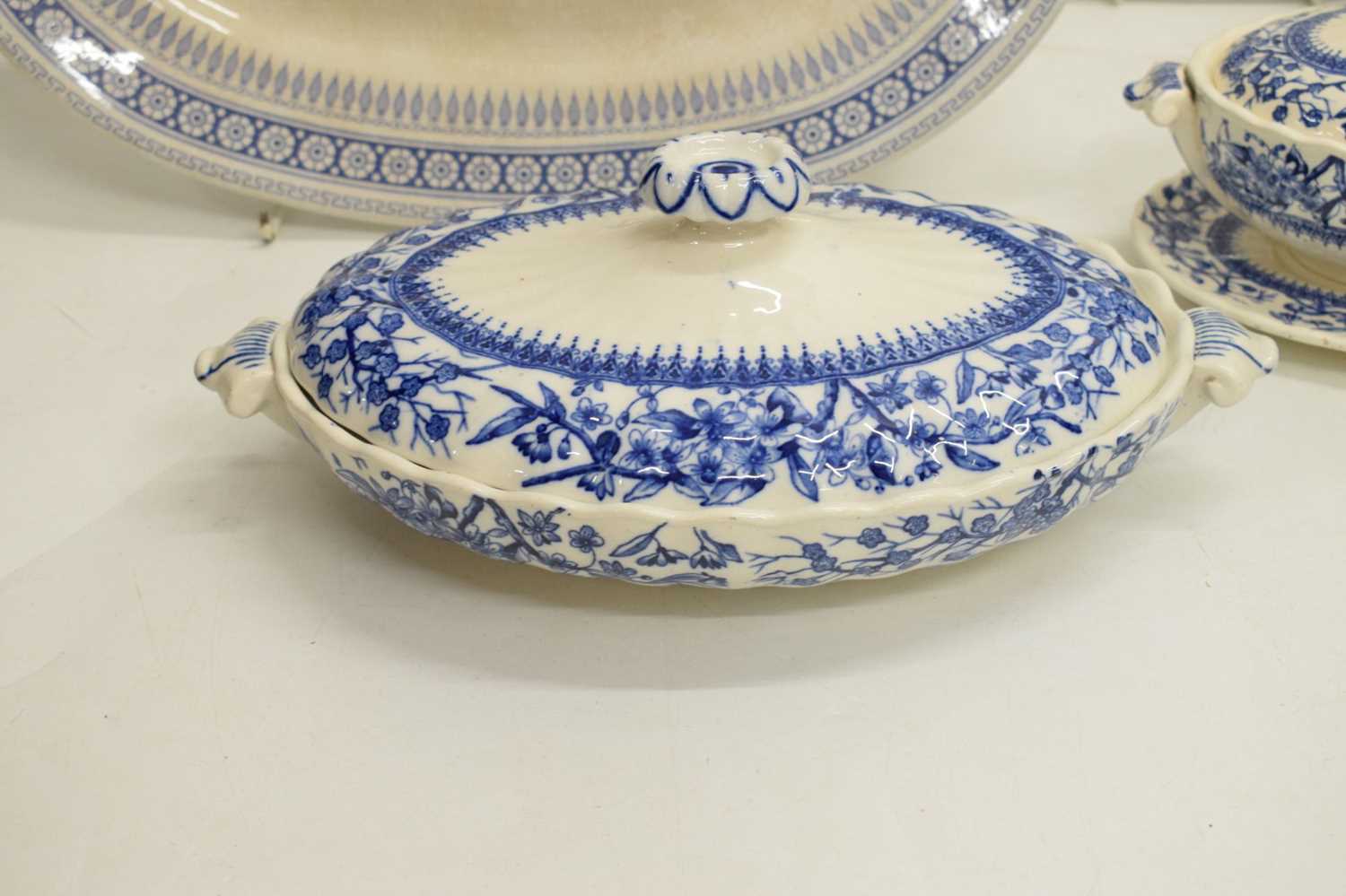 Keeling & Co Victorian Aesthetic dinner wares - Image 2 of 15