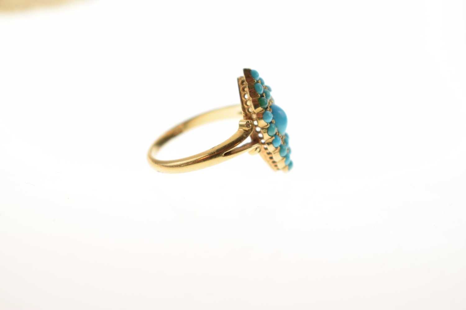 Victorian mourning brooch and a turquoise 18ct ring - Image 7 of 9
