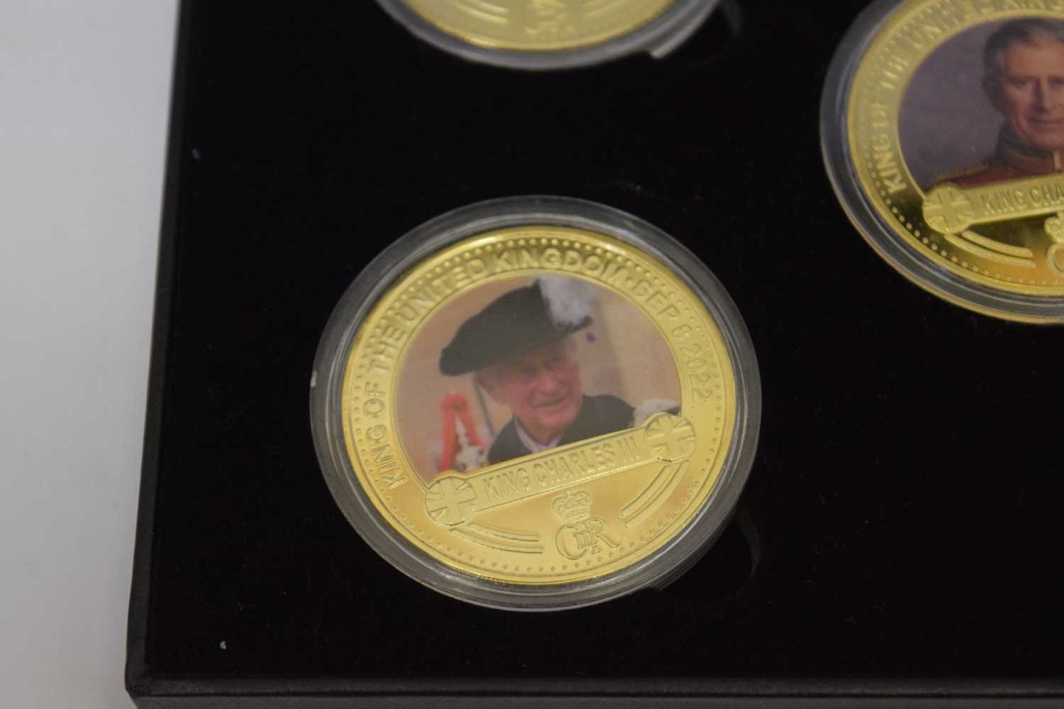 Gold-plated limited edition five-coin set commemorating Charles III - Image 4 of 7