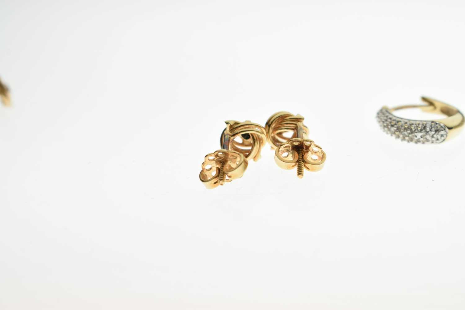 Diamond 9ct gold hoop earrings - Image 5 of 10