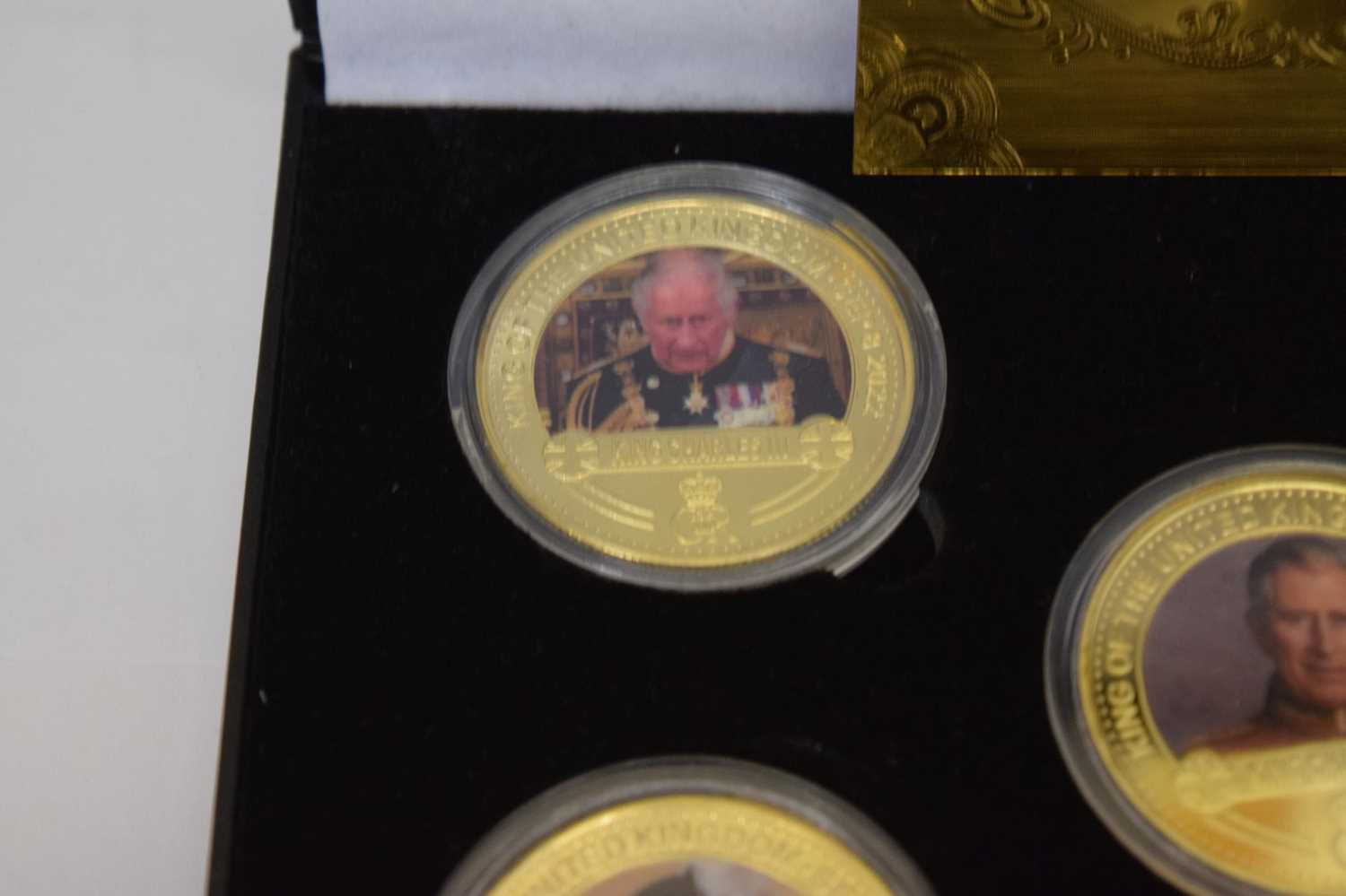 Gold-plated limited edition five-coin set commemorating Charles III - Image 3 of 7