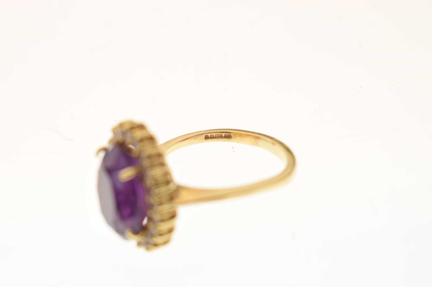 18ct gold, amethyst and diamond cluster ring - Image 5 of 6
