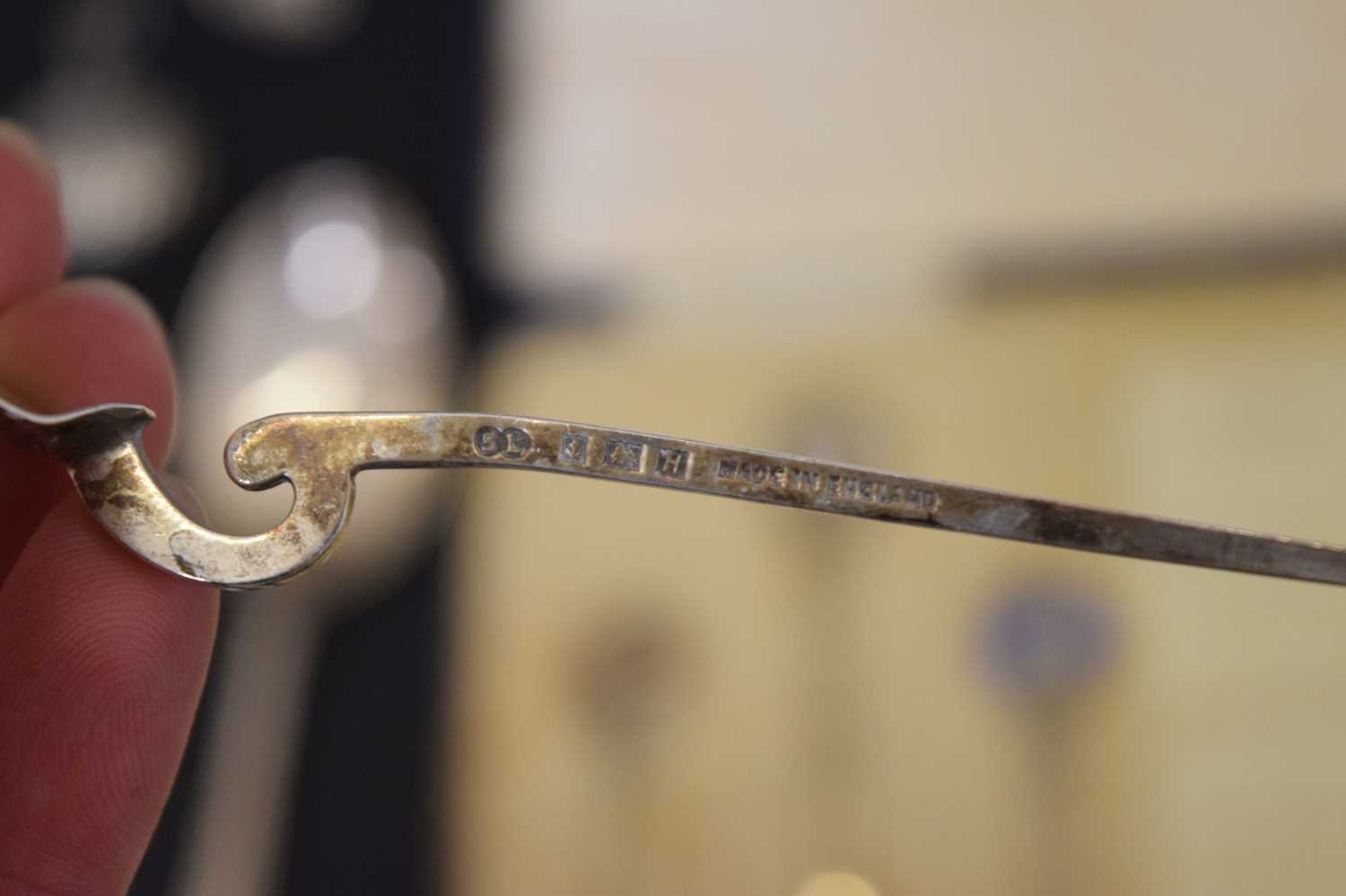 Set of six commemorative silver teaspoons, together with a quantity of silver and white metal item - Image 10 of 11