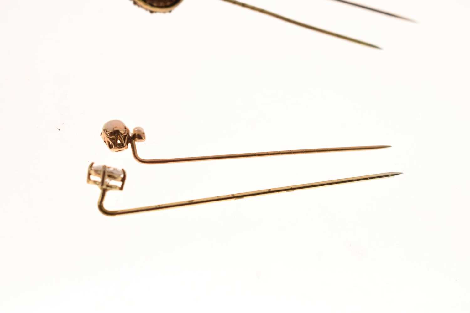 Four gem-set stick pins - Image 5 of 6