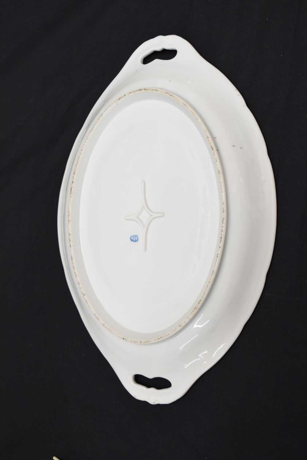 19th century Vienna porcelain dinner wares - Image 11 of 18