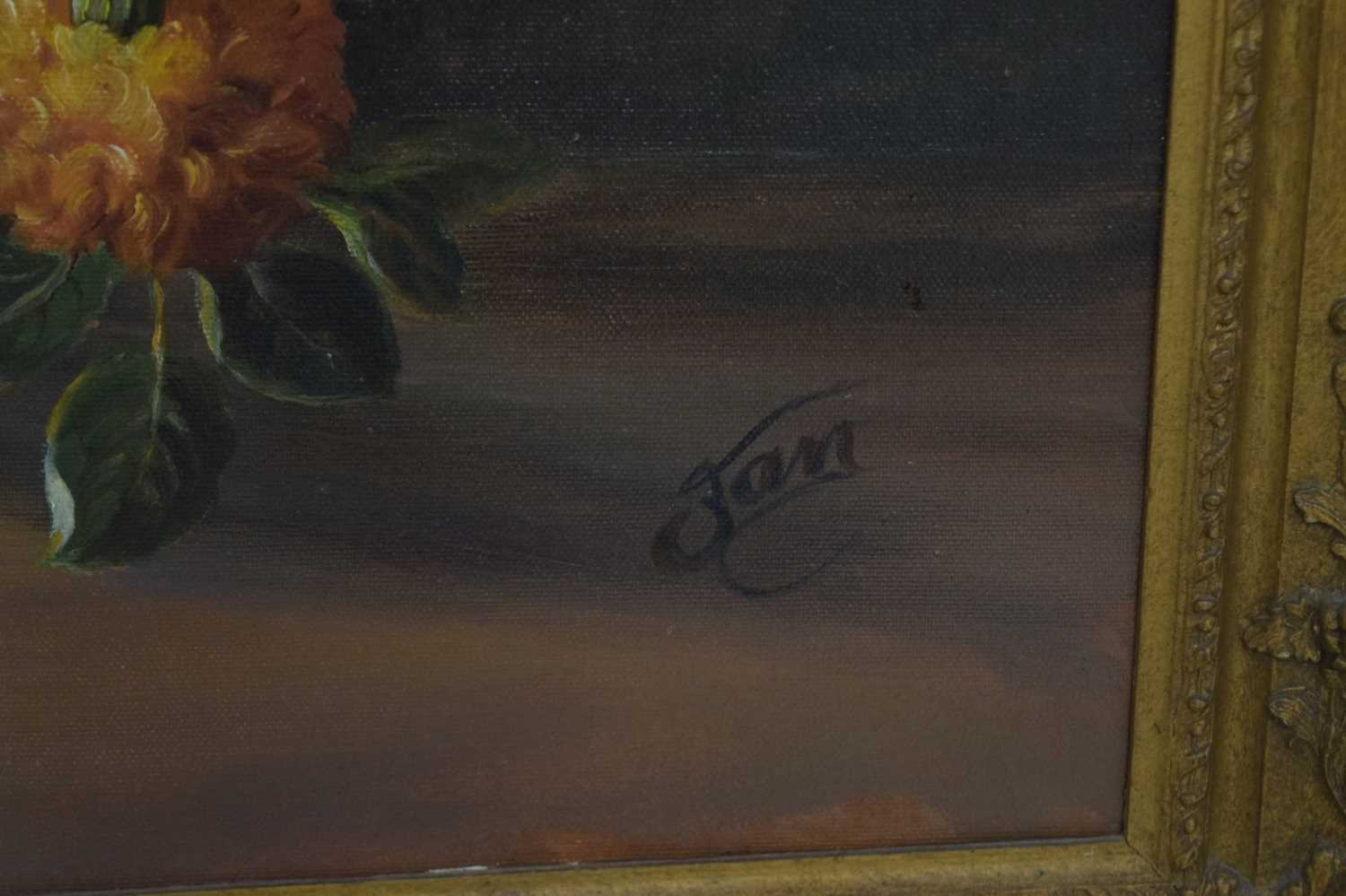 20th century oil on canvas - Still life with flowers - Image 3 of 9
