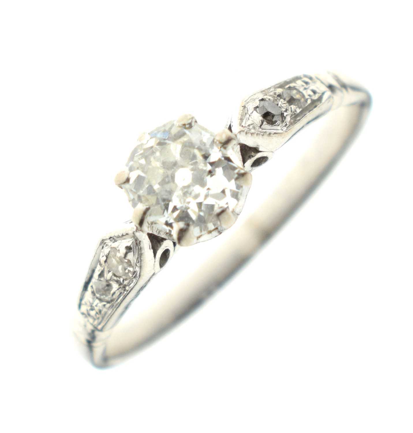 Diamond single stone ring