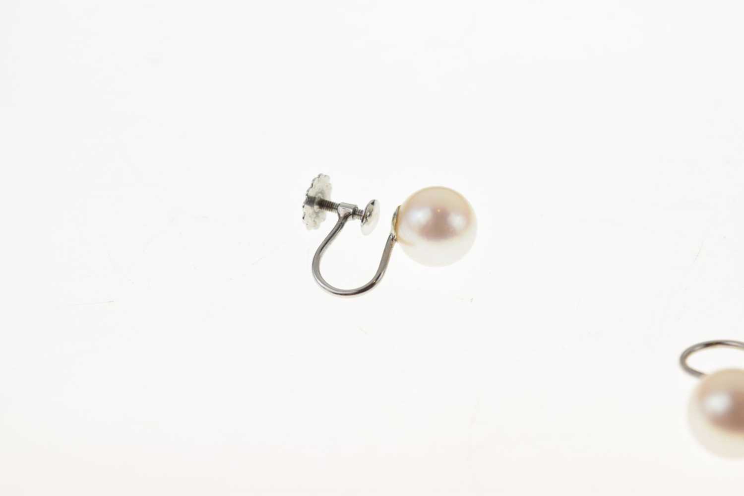 Pair of 19th century coral and pearl earrings, and a pair of cultured pearl earrings - Image 7 of 8