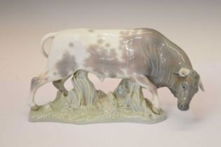 Lladro - Large porcelain figure of a bull