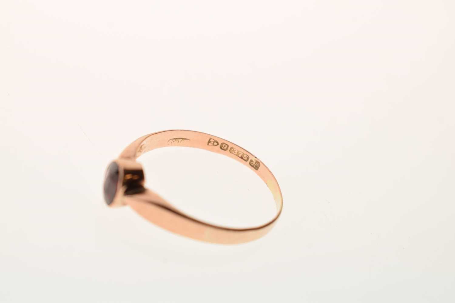 Edwardian garnet 9ct rose gold ring - Image 5 of 6