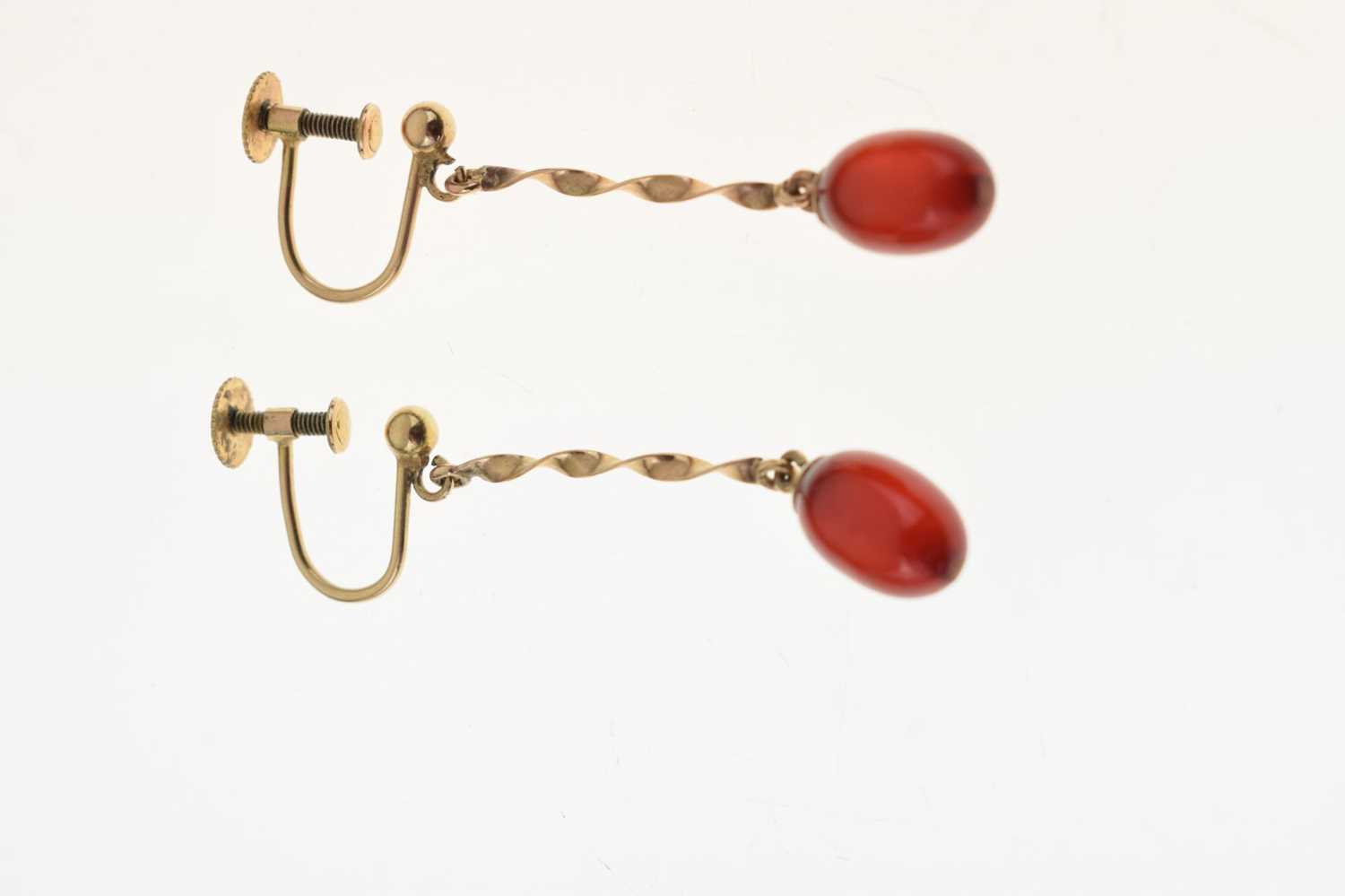 Three pairs of earrings including a pair of 'cherry amber' earrings - Image 2 of 8