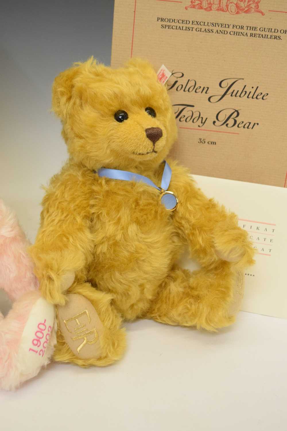 Steiff - Two limited edition teddy bears - 'Golden Jubilee' and 'The Queen Mother' - Image 4 of 8