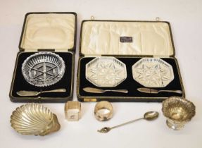 Assorted silver including George V silver shell dish, etc