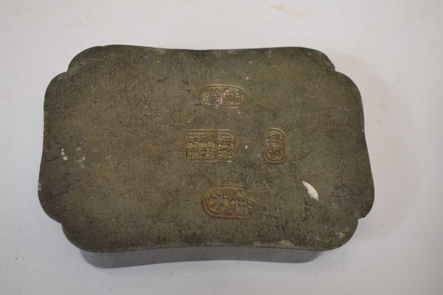 Chinese pewter cartouche-shaped box - Image 7 of 7