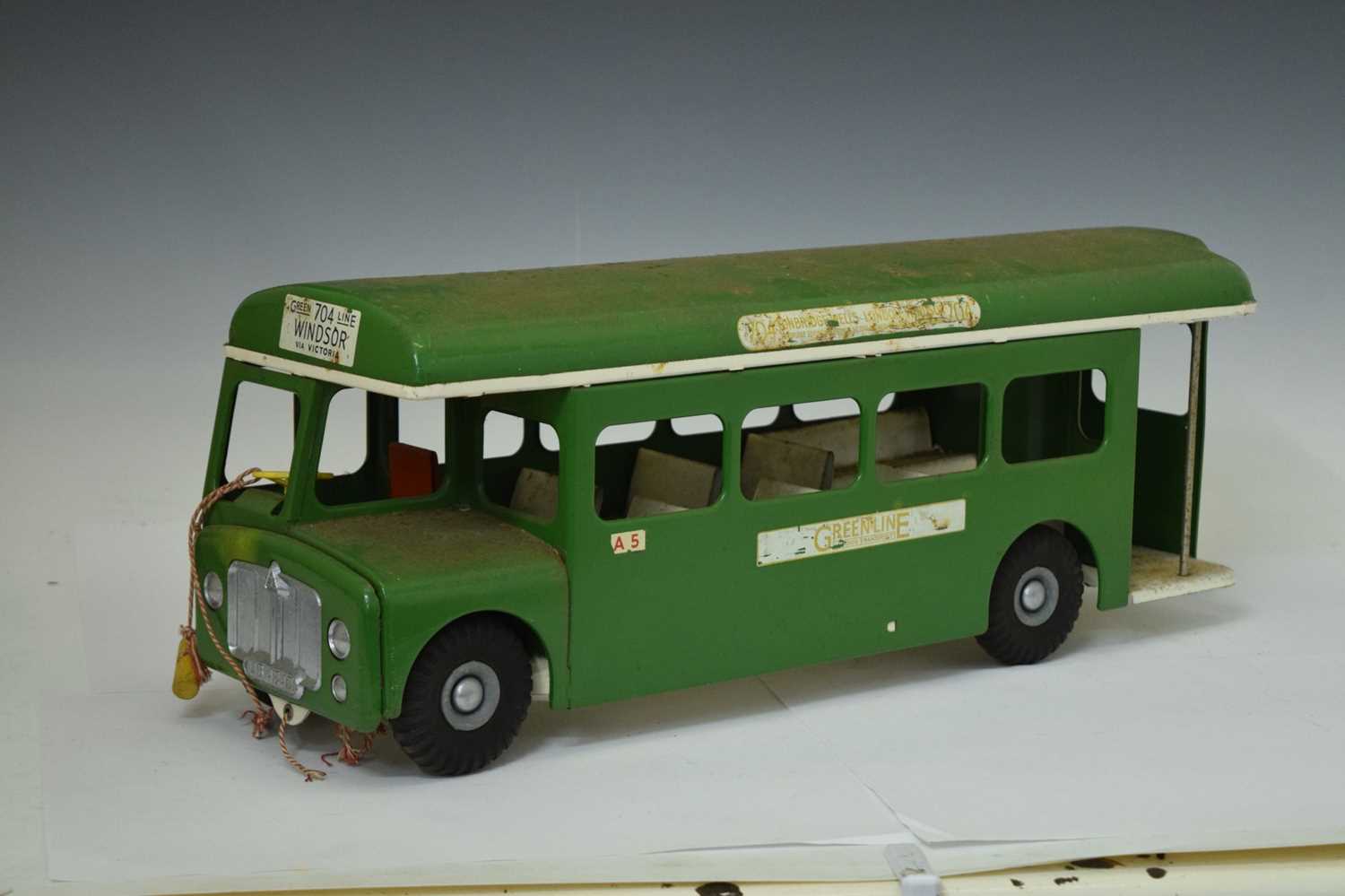 Triang - Large tinplate 'Green Line' single-decker London bus - Image 2 of 6