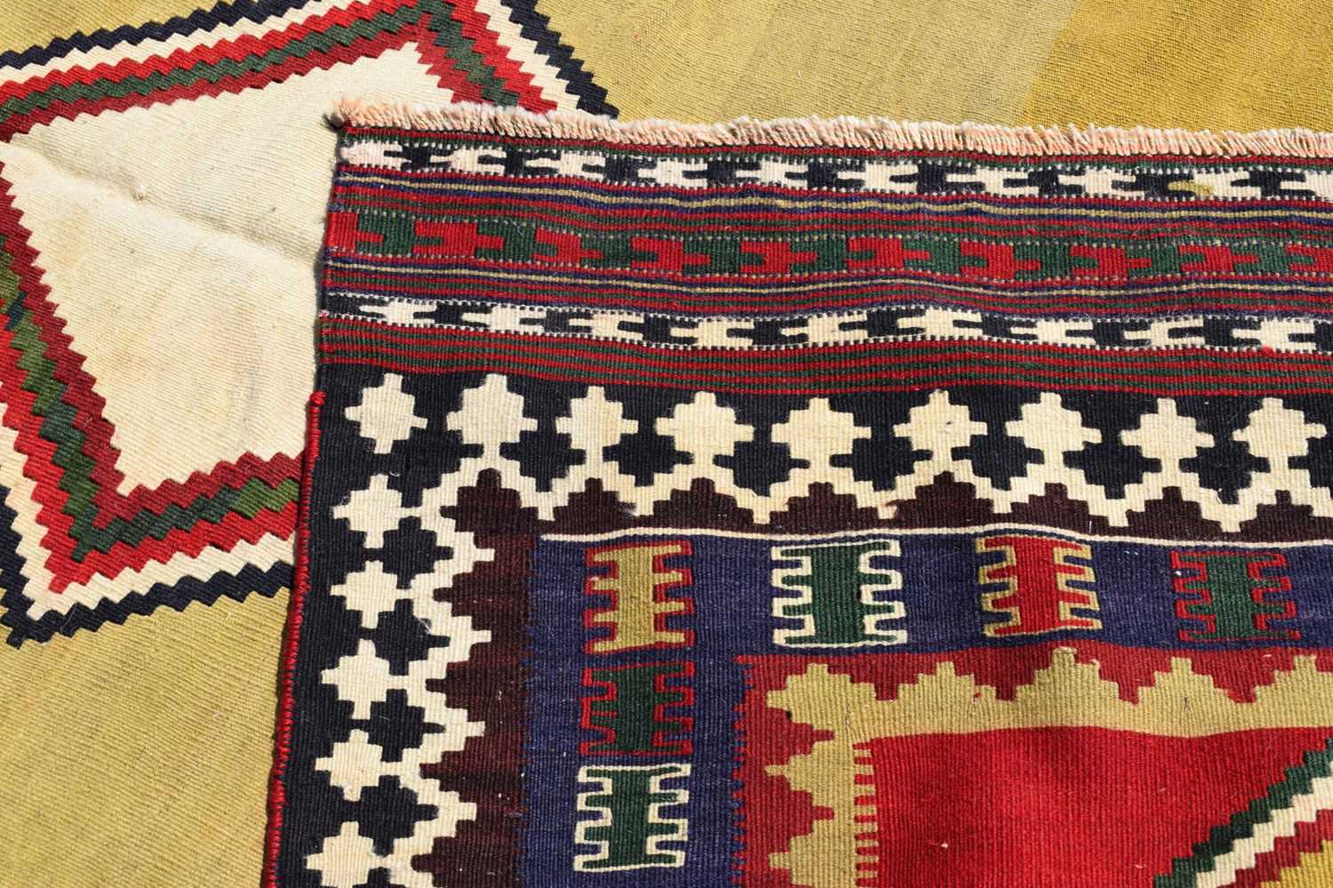 South West Persian Qashgai Kilim - Image 10 of 10