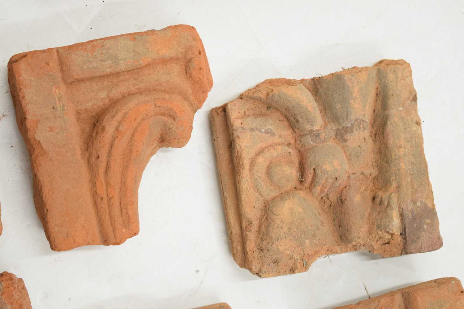 Group of 14th-15th century Javanese Majapahit Kingdom terracotta fragments - Image 5 of 10