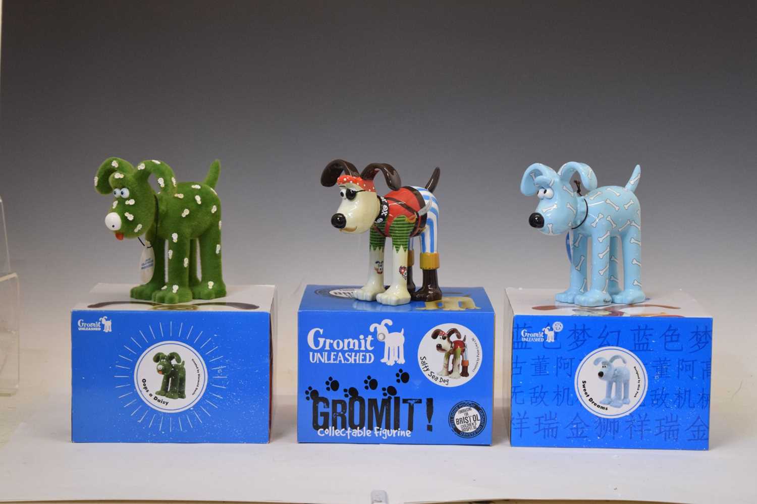 Aardman/Wallace and Gromit - 'Gromit Unleashed' figures - Image 2 of 11