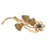 Deakin & Francis 9ct gold, pearl and blue stone brooch