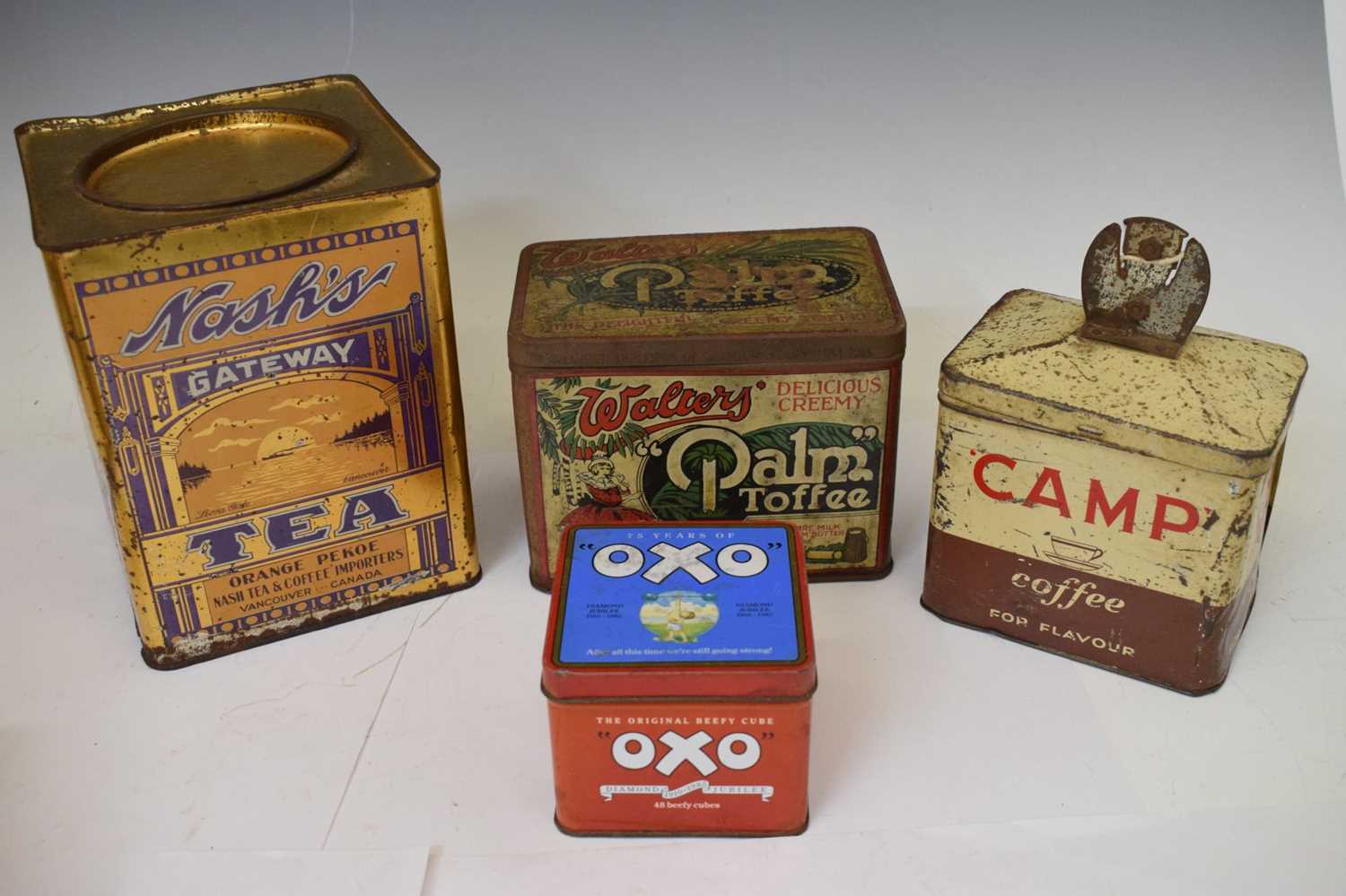 'Radius' Primus stove, together with advertising tins - Image 8 of 8