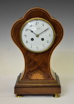Early 20th century inlaid mahogany trefoil-balloon mantel clock