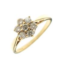 18ct gold diamond flower head cluster ring
