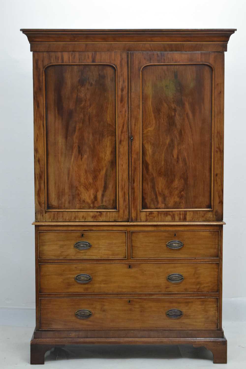 19th century mahogany linen press - Image 2 of 7